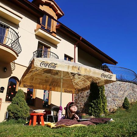 Penzion Na Slnecnej Strani Vyhne Exterior photo